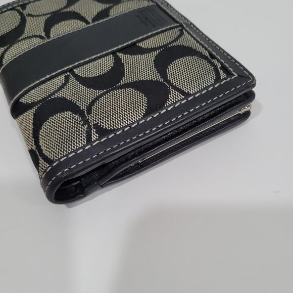 Coach Wallet Canvas Leather Black Designer Medium Bifold Zip Logo Kisslock Fair - Picture 7 of 10